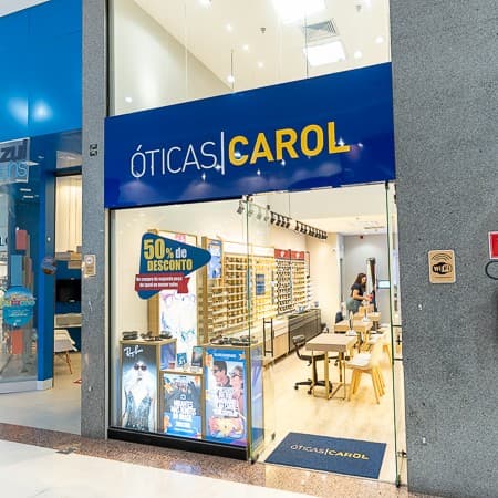 Logo da loja oticas carol