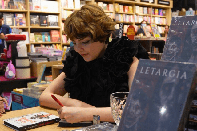 Imagem do(a) Lançamento de Triz Parizotto